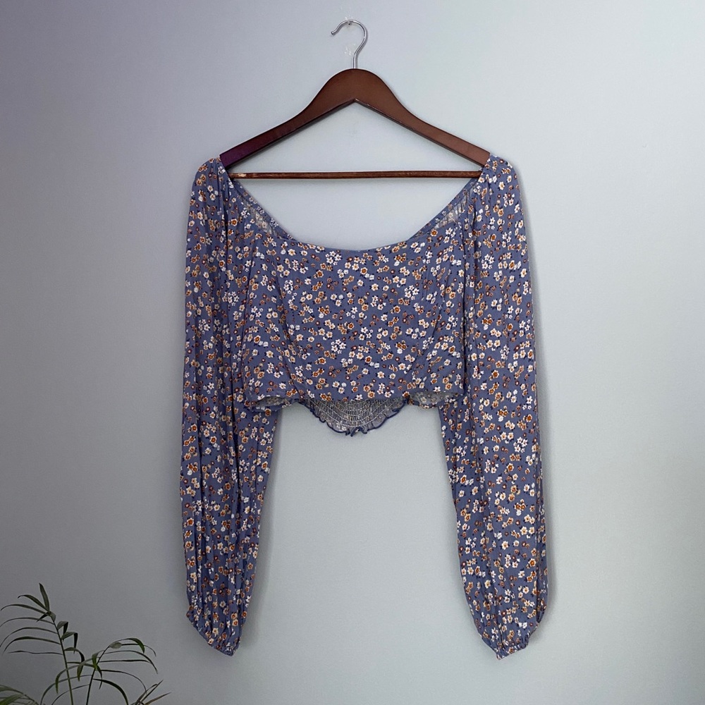 NWOT Altar'd State Cropped Long-sleeve